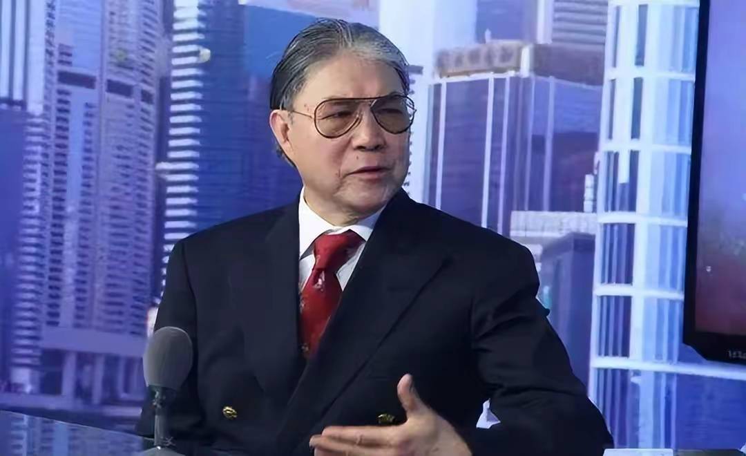 晶晶育儿遭公公吐槽网友却大赞其做法！必一运动·(B-Sports)网站郭(图7)